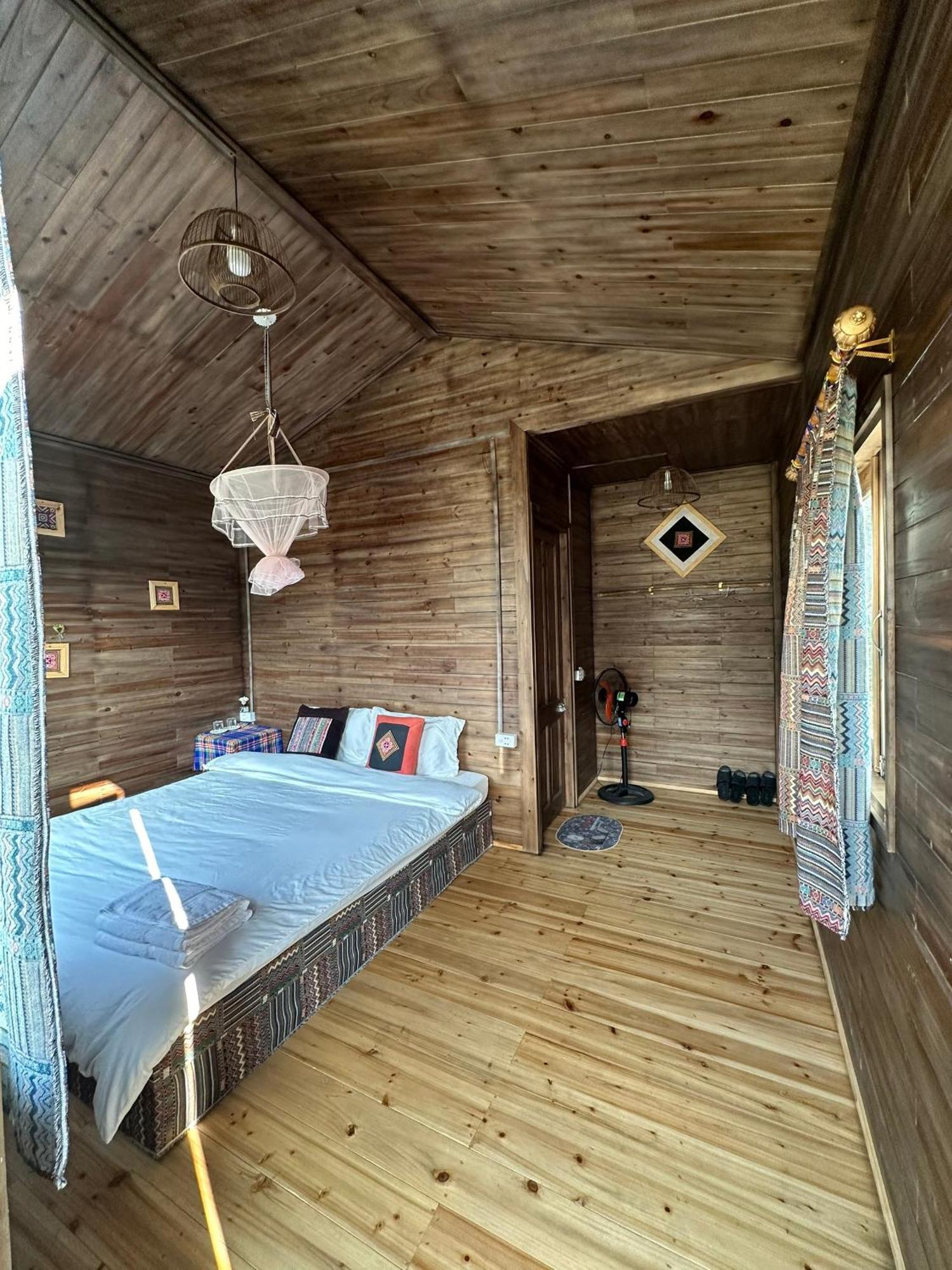 Little Ta Van Homestay Sa Pa Exterior photo