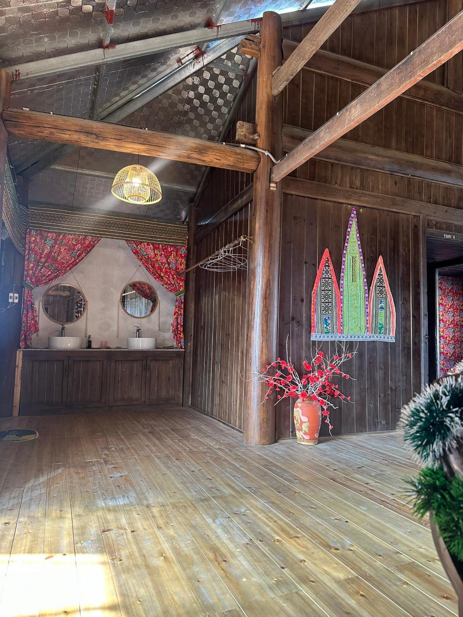 Little Ta Van Homestay Sa Pa Exterior photo